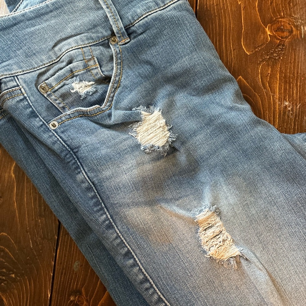 Two torrid Jean deal!